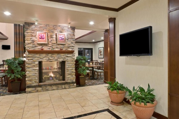 Staybridge Suites Tucson Airport image 22